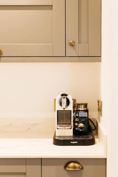Appartement New -bright -fresh - With Parking & For Electric Cars *